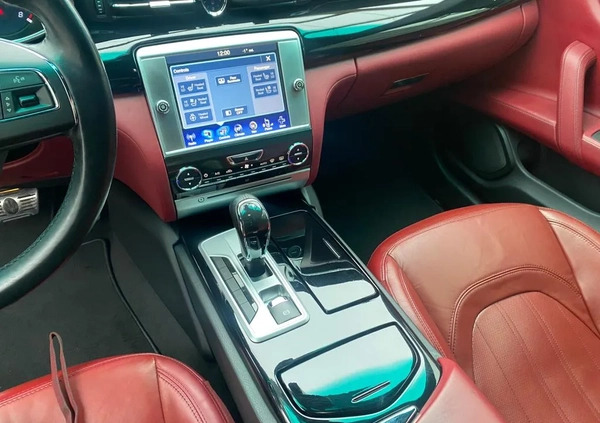 Maserati Quattroporte cena 170000 przebieg: 105264, rok produkcji 2015 z Warszawa małe 497